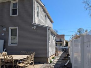 42 3rd Avenue, Huntington Station NY 11746
