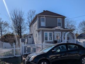 42 3rd Avenue, Huntington Station NY 11746