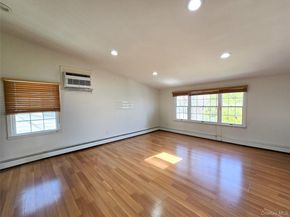 29 Tenafly Drive, New Hyde Park NY 11040