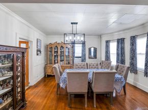 237 Willow Street, Roslyn Heights NY 11577