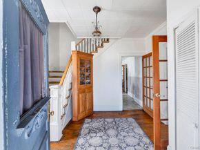 237 Willow Street, Roslyn Heights NY 11577