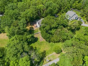 875 Hanover Street, Yorktown Heights NY 10598