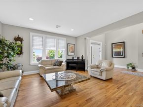 62 Pembroke Drive, Glen Cove NY 11542