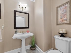 62 Pembroke Drive, Glen Cove NY 11542