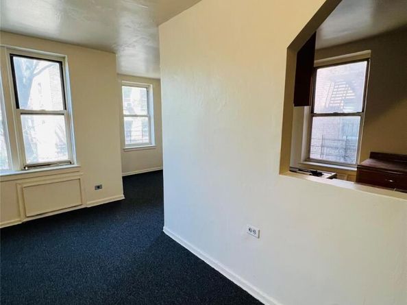 2385 Barker Avenue 2U, Bronx NY 10467