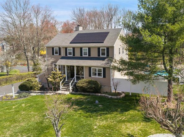 19 Peachtree Drive, Cortlandt Manor NY 10567