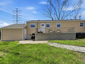 2903 Sipp Avenue, Medford NY 11763