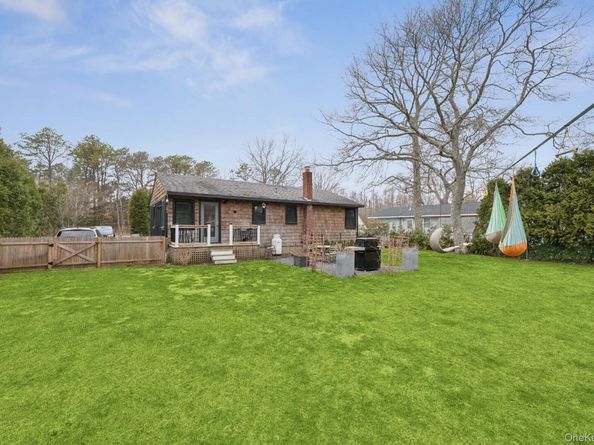 2786 Quogue Riverhead Road, East Quogue NY 11942