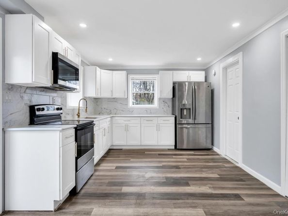 236 Forest Road W, Mastic Beach NY 11951