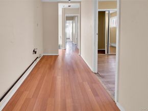 811 W Park Avenue, Long Beach NY 11561