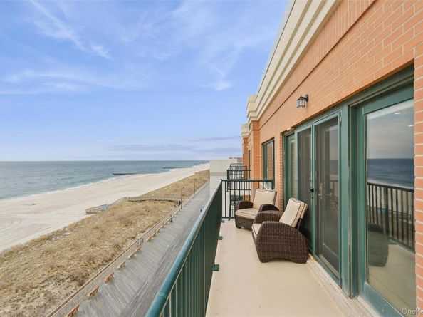 260 W Broadway 7A, Long Beach NY 11561
