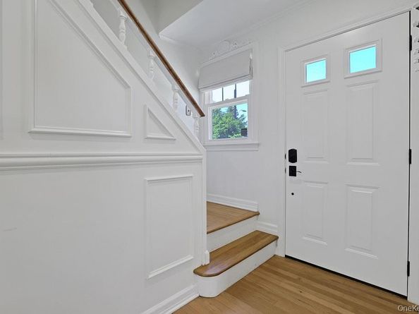 4 Calton Road, New Rochelle NY 10804