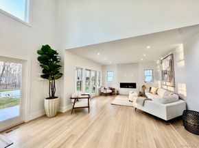 69 Jagger Lane, Westhampton NY 11977