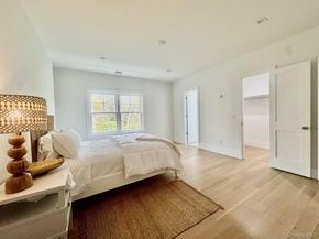 69 Jagger Lane, Westhampton NY 11977