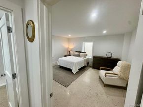 69 Jagger Lane, Westhampton NY 11977