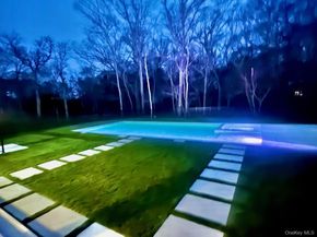 69 Jagger Lane, Westhampton NY 11977