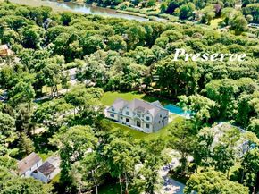 69 Jagger Lane, Westhampton NY 11977