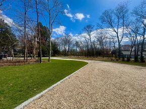 69 Jagger Lane, Westhampton NY 11977