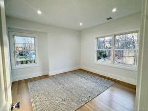 69 Jagger Lane, Westhampton NY 11977