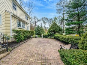 24 Lower Cross, Shoreham NY 11786