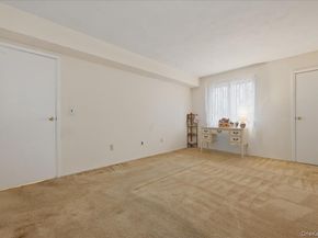 115 Clubhouse Drive, Copiague NY 11726
