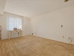 115 Clubhouse Drive, Copiague NY 11726