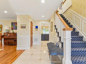 1442 Stevenson Circle, Hewlett NY 11557