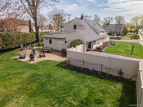 59 Orchid Road, Levittown NY 11756