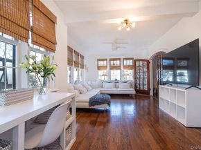 233 Kneeland Avenue, Yonkers NY 10705