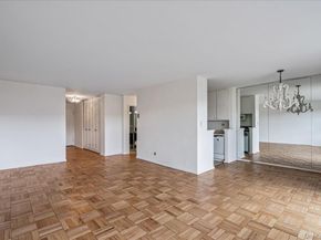 17-85 215th Street 3E, Bayside NY 11360
