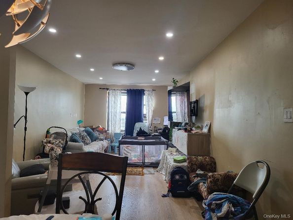202-35 Foothill Avenue A42, Hollis NY 11423