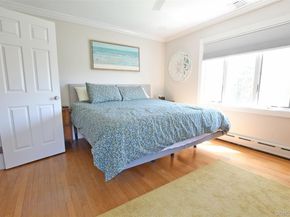 20 Conway Street, Ronkonkoma NY 11779