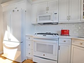 20 Conway Street, Ronkonkoma NY 11779