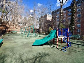 2 Sadore Lane 1R, Yonkers NY 10710