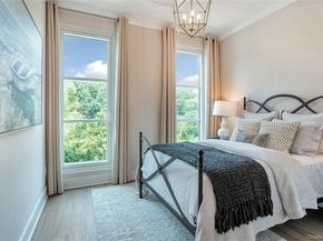 100 Garvies Point Road 1348, Glen Cove NY 11542