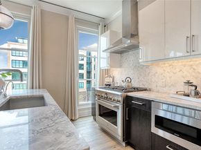 100 Garvies Point Road 1348, Glen Cove NY 11542