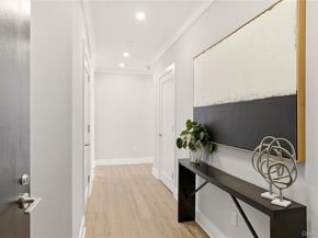 100 Garvies Point Road 1348, Glen Cove NY 11542