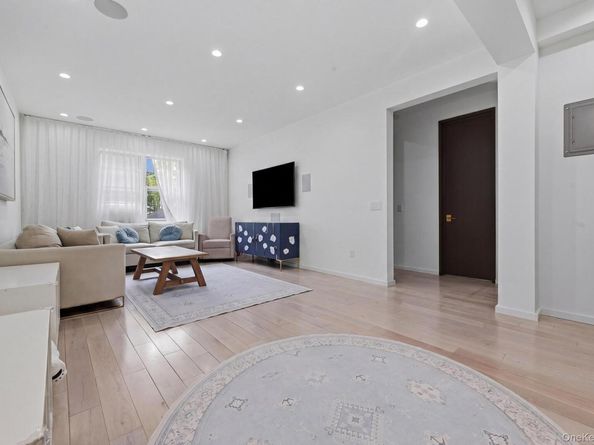 1500 Ocean Parkway 1A, Brooklyn NY 11230