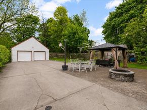 20 School House Lane, Syosset NY 11791