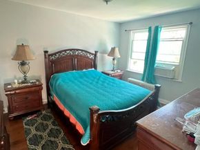 11474 225th Street, Cambria Heights NY 11411