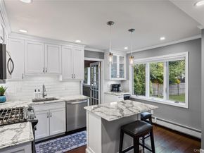 22 W Maple Road, Greenlawn NY 11740