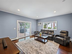 22 W Maple Road, Greenlawn NY 11740