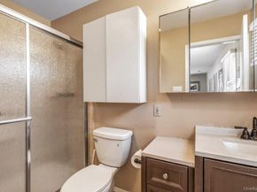 18 Lincoln Avenue, Dix Hills NY 11746