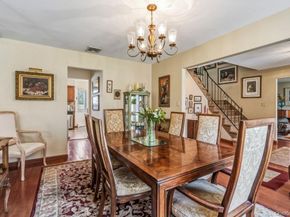 18 Lincoln Avenue, Dix Hills NY 11746