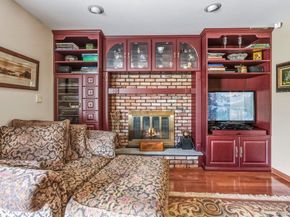 18 Lincoln Avenue, Dix Hills NY 11746
