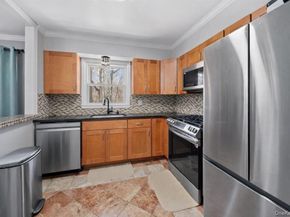 33 Greenwood Lane, White Plains NY 10607
