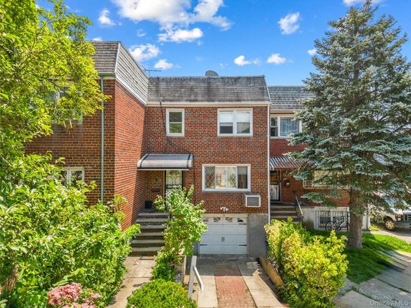 25-31 Bayside Lane, Flushing NY 11358