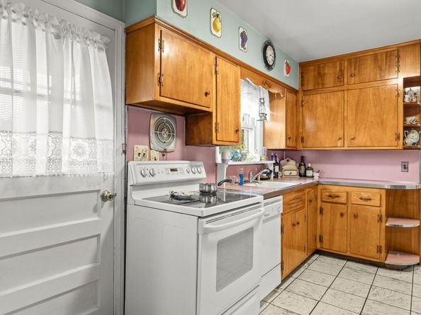 89 S Kensington Avenue, Rockville Centre NY 11570