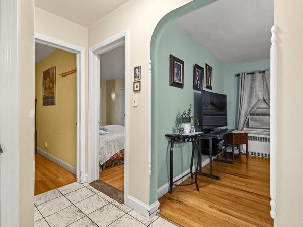 89 S Kensington Avenue, Rockville Centre NY 11570