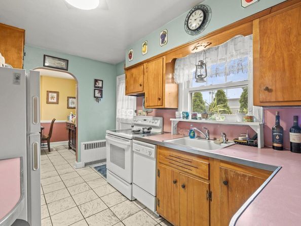 89 S Kensington Avenue, Rockville Centre NY 11570